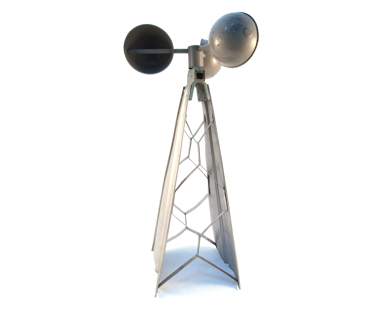 風杯型風速計感測部